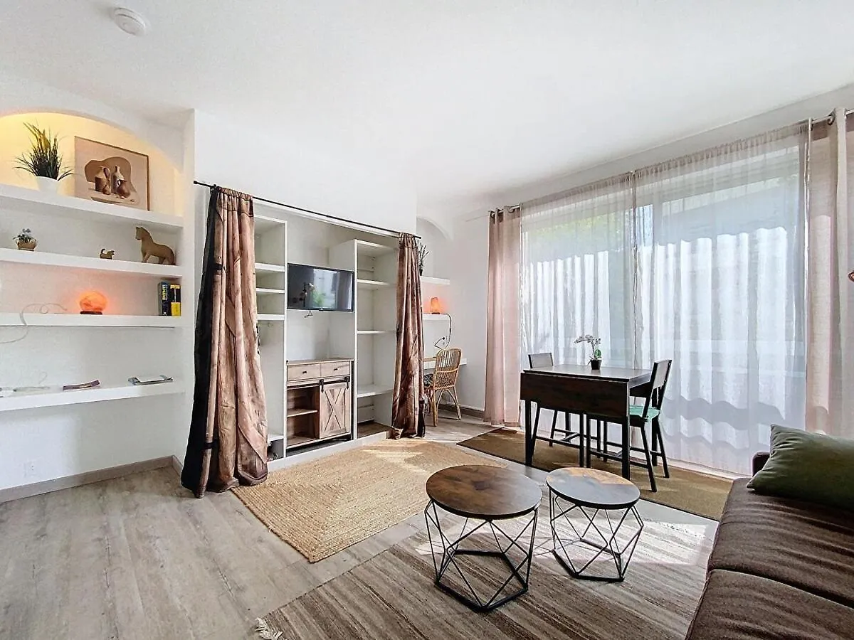 Studio Lumineux Avignon Parking France